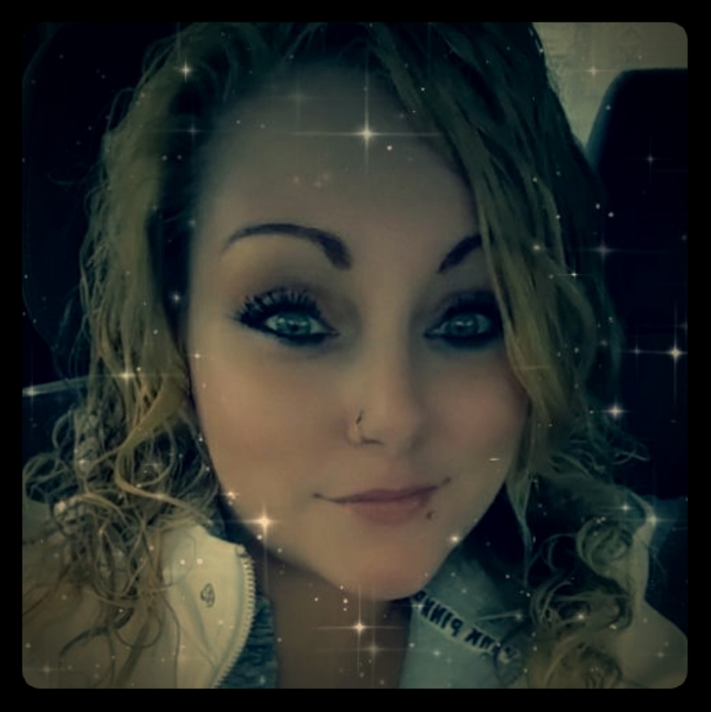 Meet your Posher, Robyn